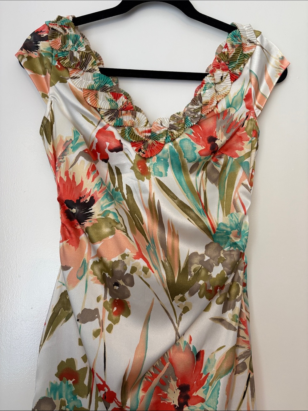 Maggy London Floral V-Neck Ruffle Satin dress in Coral, Teal & Olive